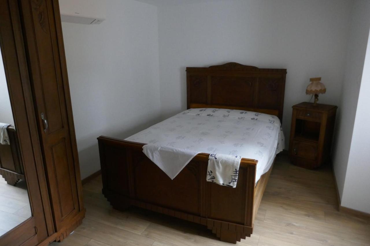 Willa La Bergerie Des Moureres Trezioux Zewnętrze zdjęcie